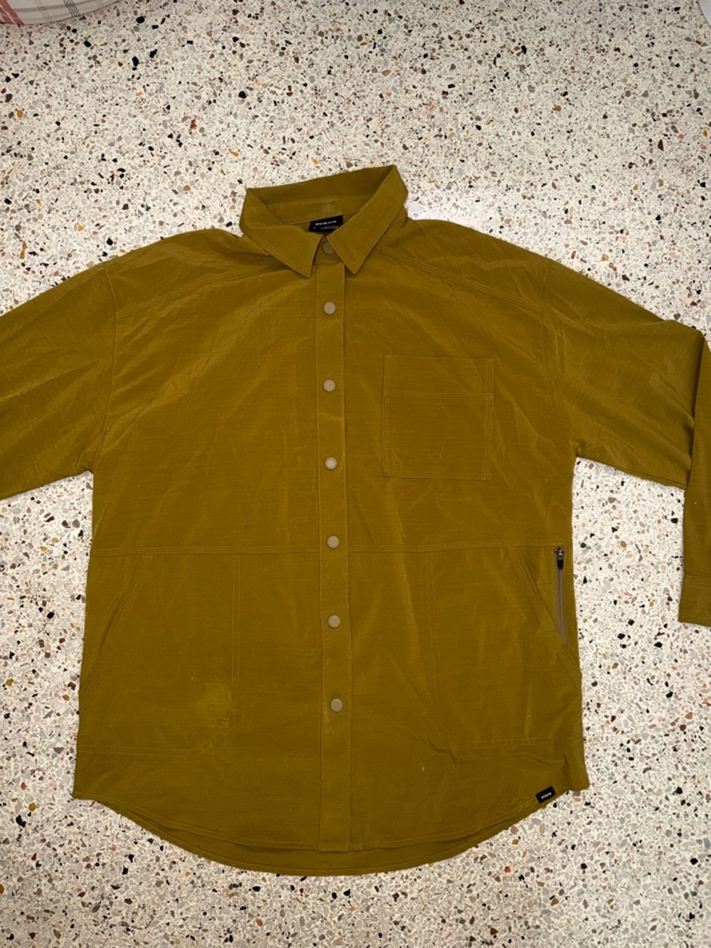 Prana green long sleeve button down up shirt top small s pocket front